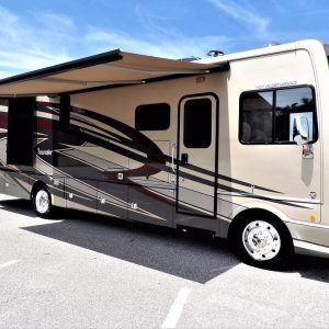 2018 Fleetwood Bounder LX 35K