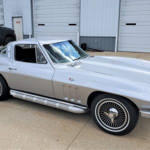 1965 Chevrolet Corvette 327/300HP