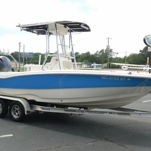 2017 NauticStar 211 Angler