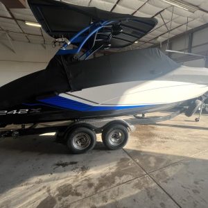 2018 Yamaha Marine 242X E-Series