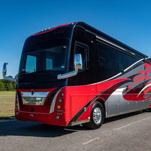 2017 Foretravel IH 45 Bath & 1/2