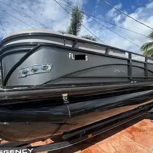 2020 Regency 250DL3