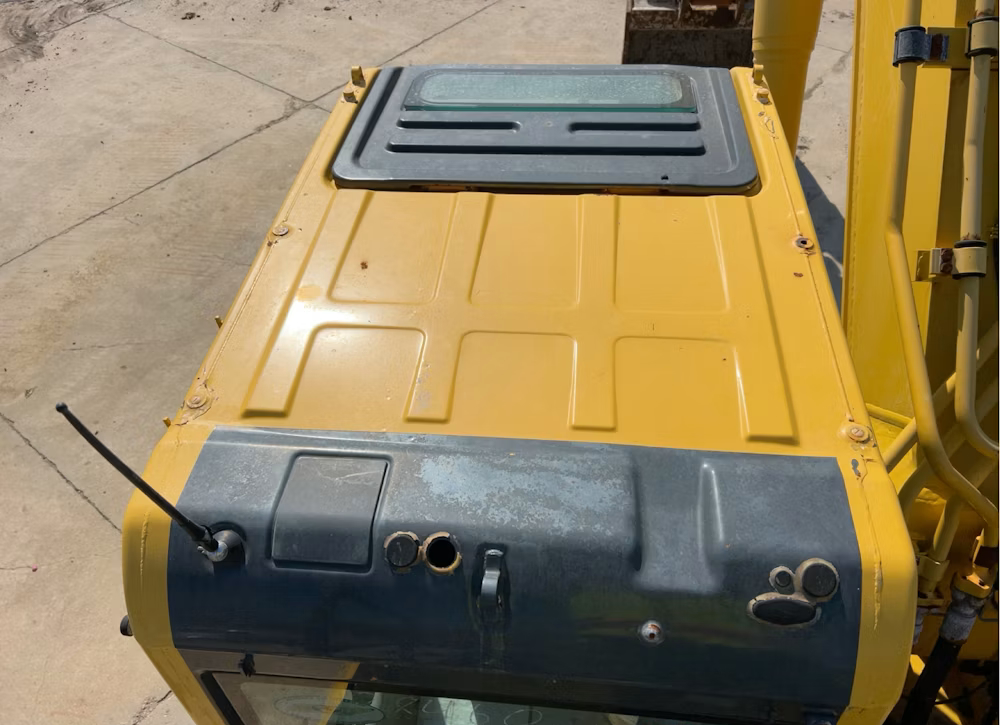 2022 Komatsu PC360LC-11 - Image 7