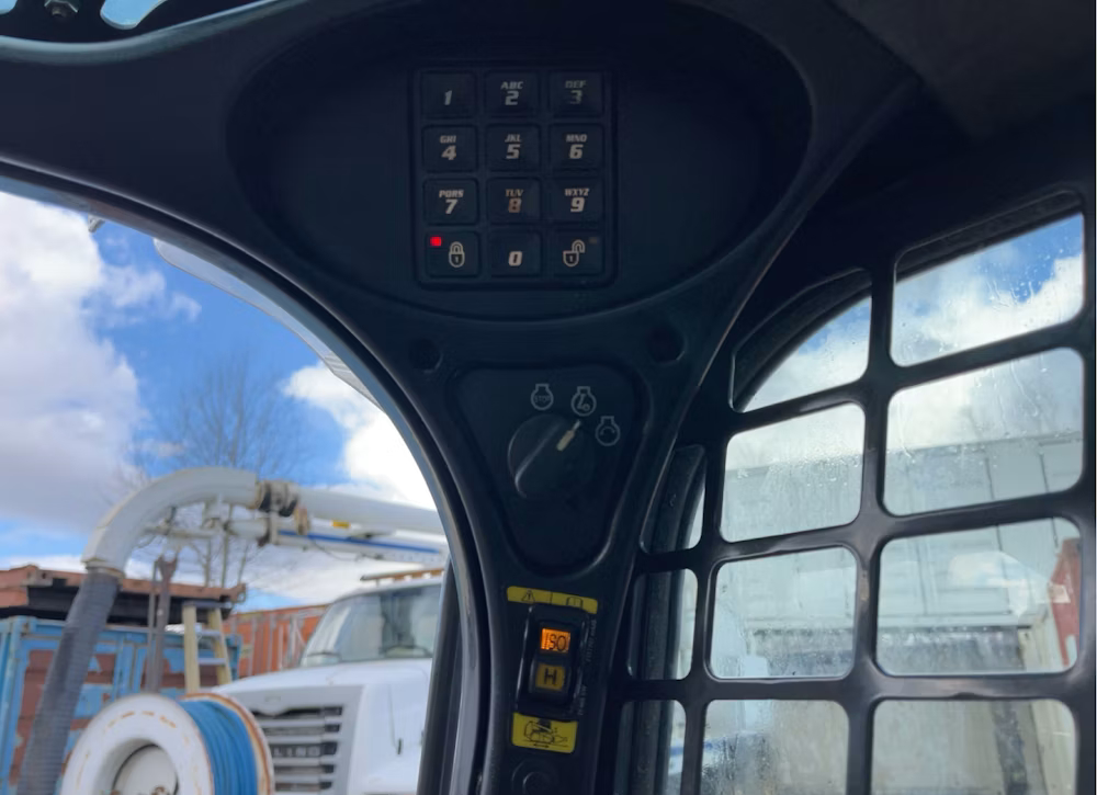 2021 Bobcat T595 - Image 16