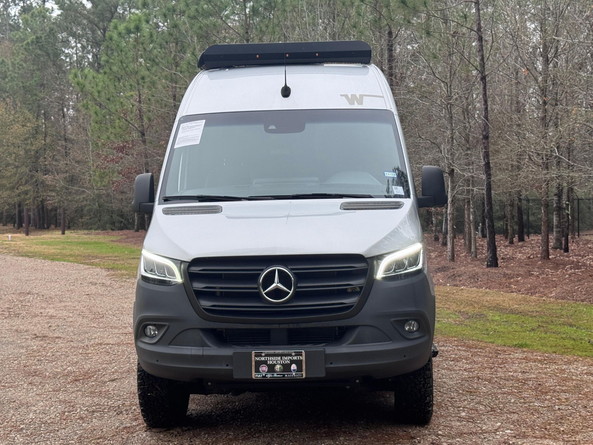 2023 Winnebago Revel 4x4 - Image 9