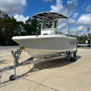2024 Robalo 180 CC