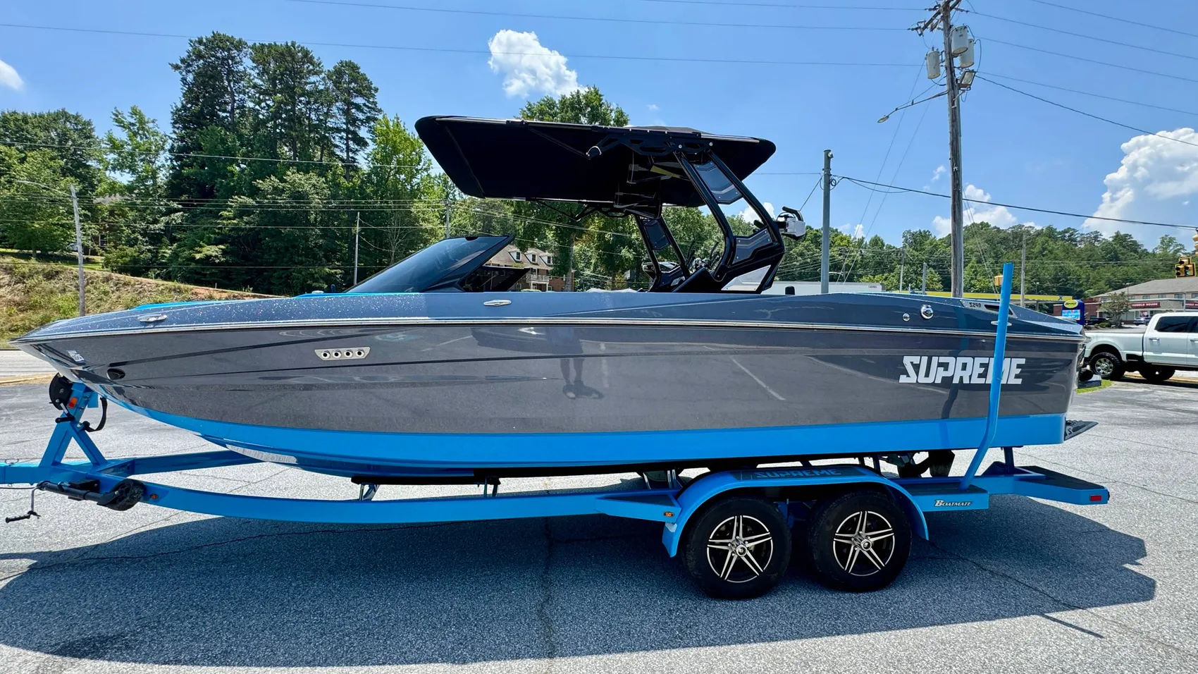 2023 Supreme S240