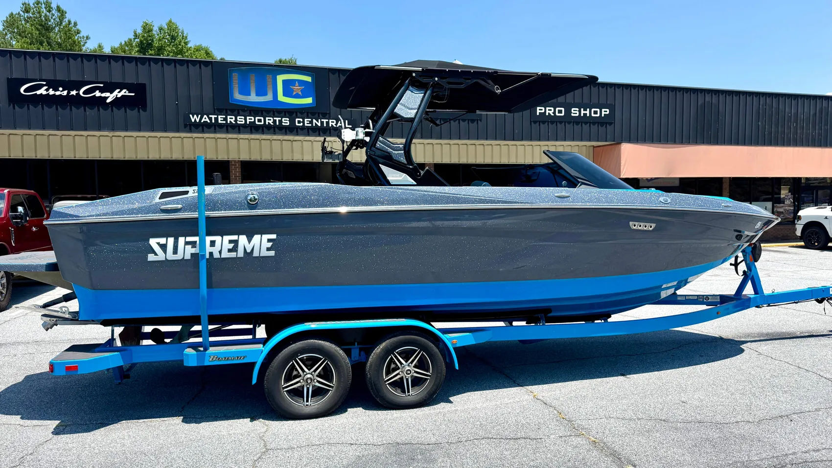 2023 Supreme S240 - Image 3