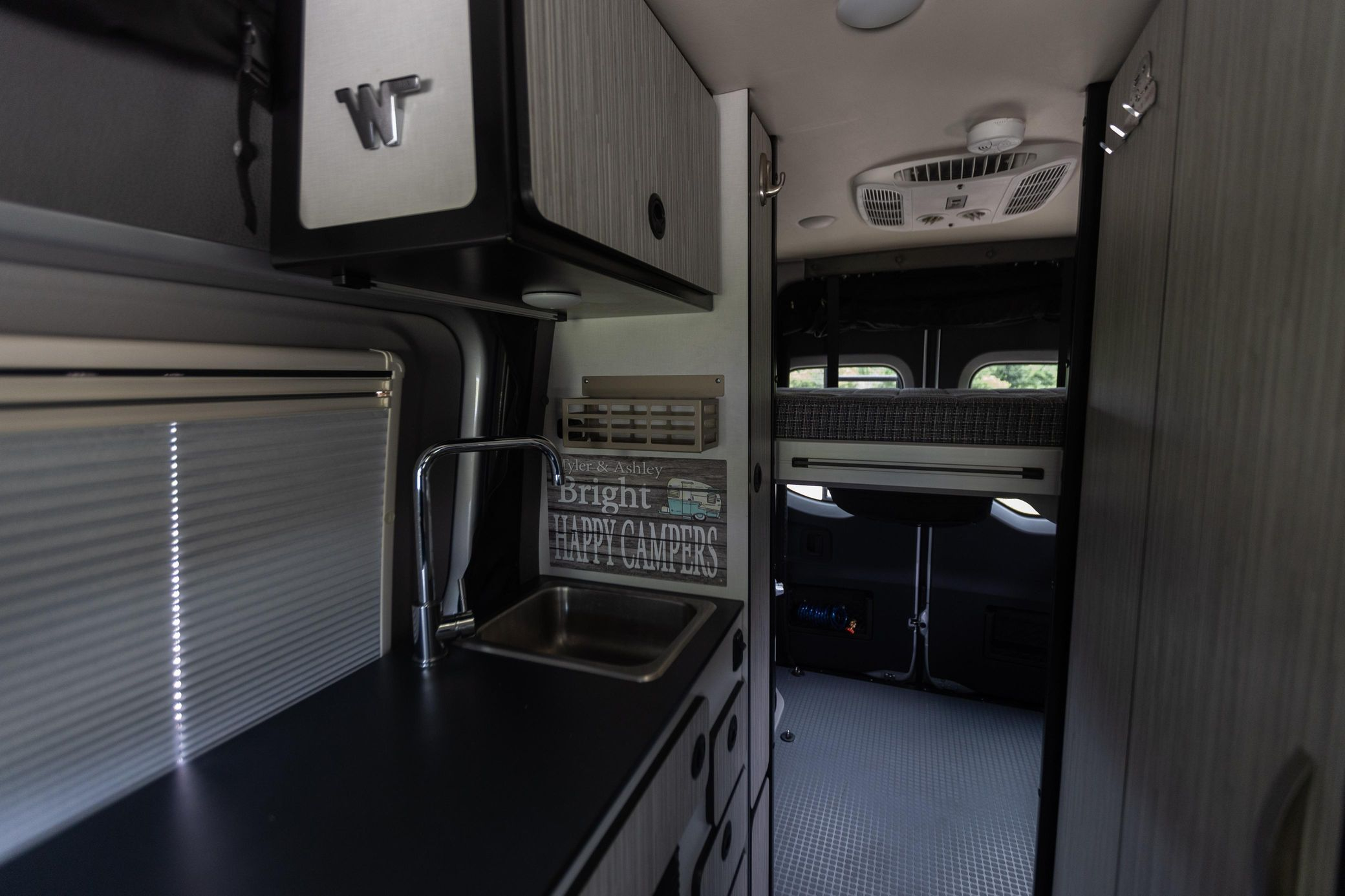 2023 Winnebago Revel 4x4 - Image 53