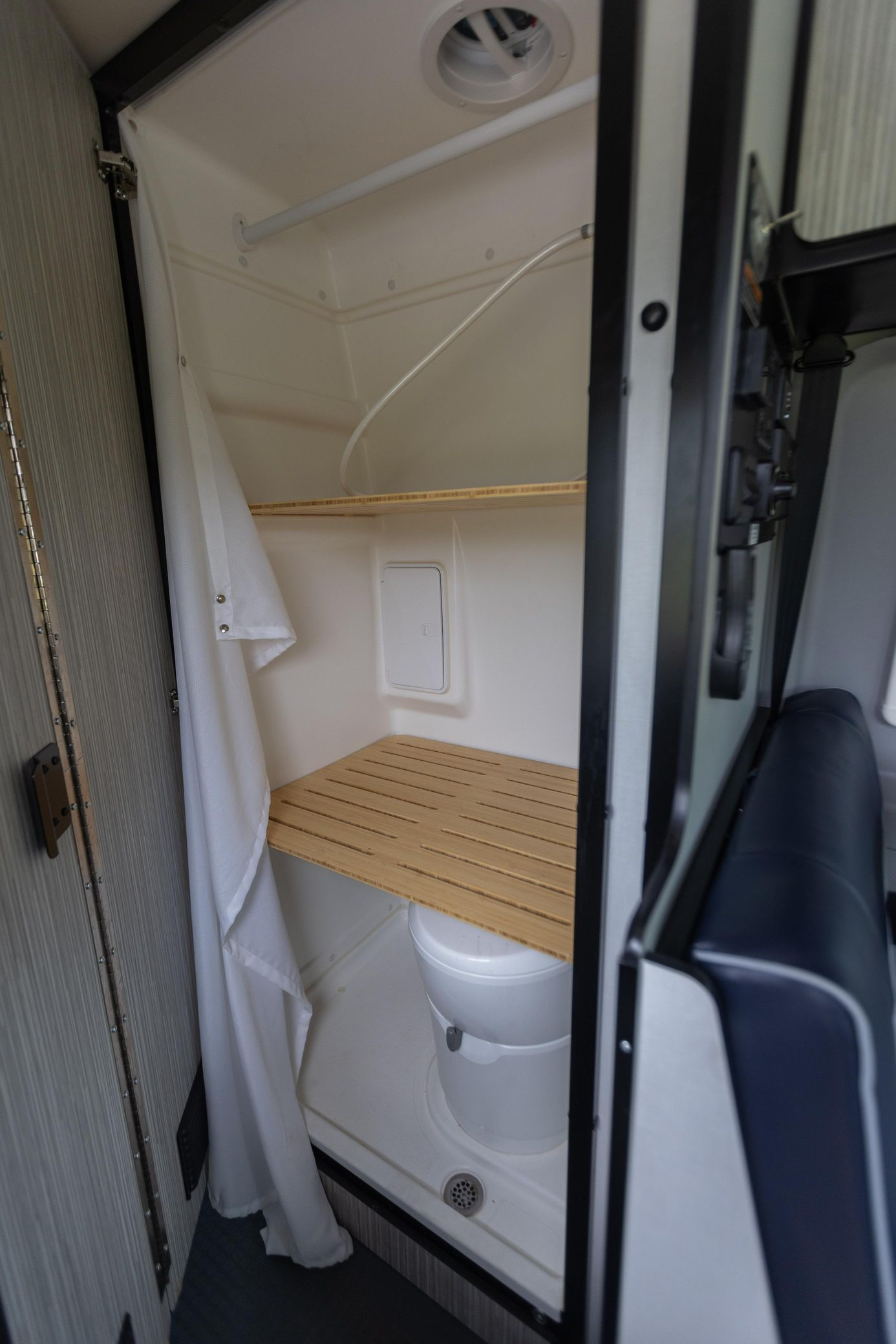 2023 Winnebago Revel 4x4 - Image 79