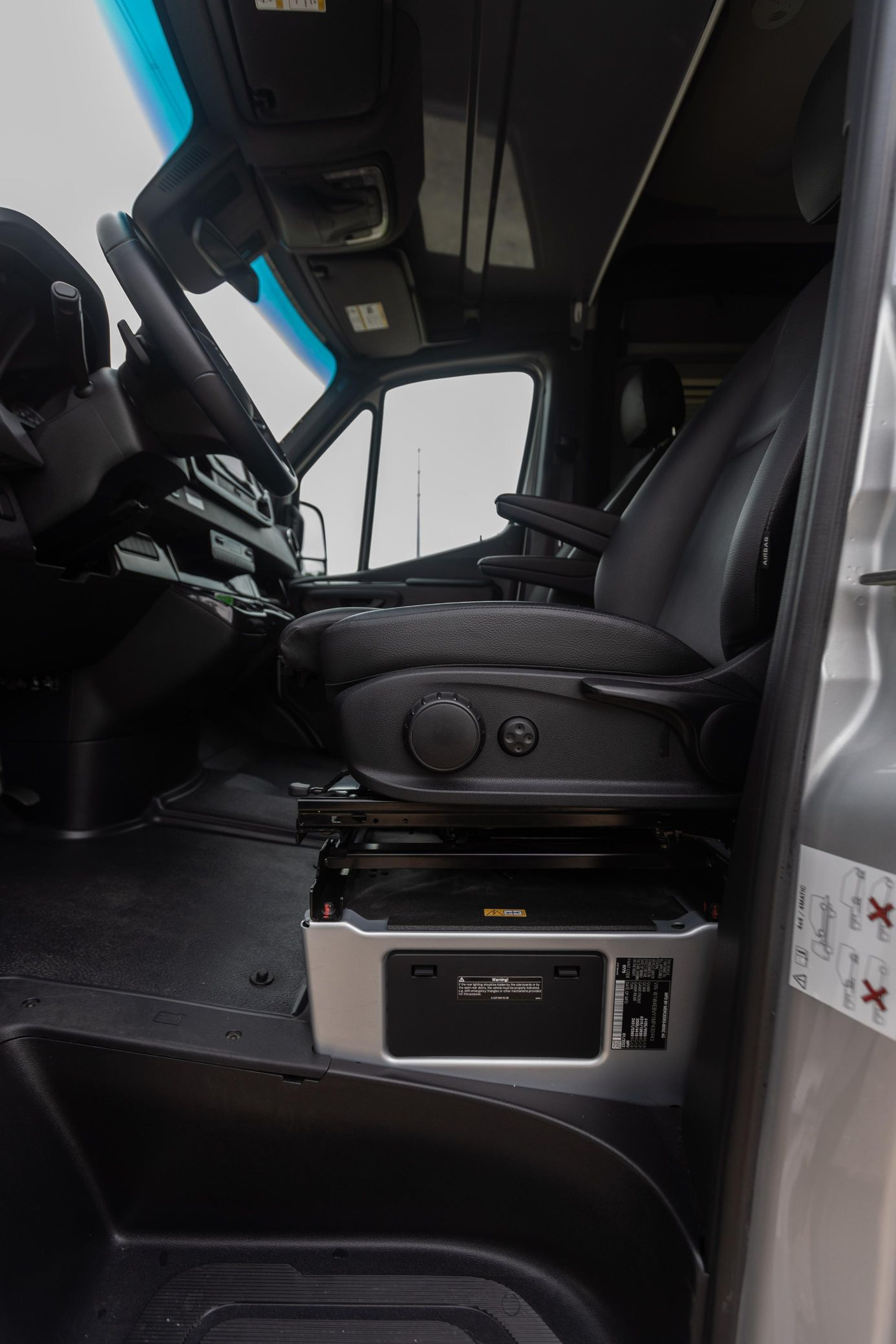 2023 Winnebago Revel 4x4 - Image 86