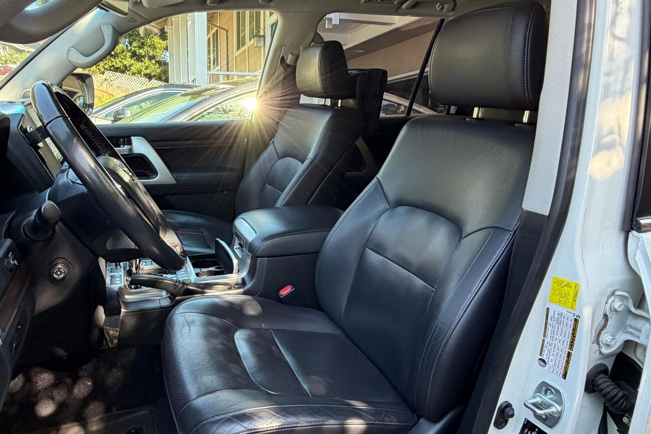 2017 Toyota Land Cruiser - Image 7