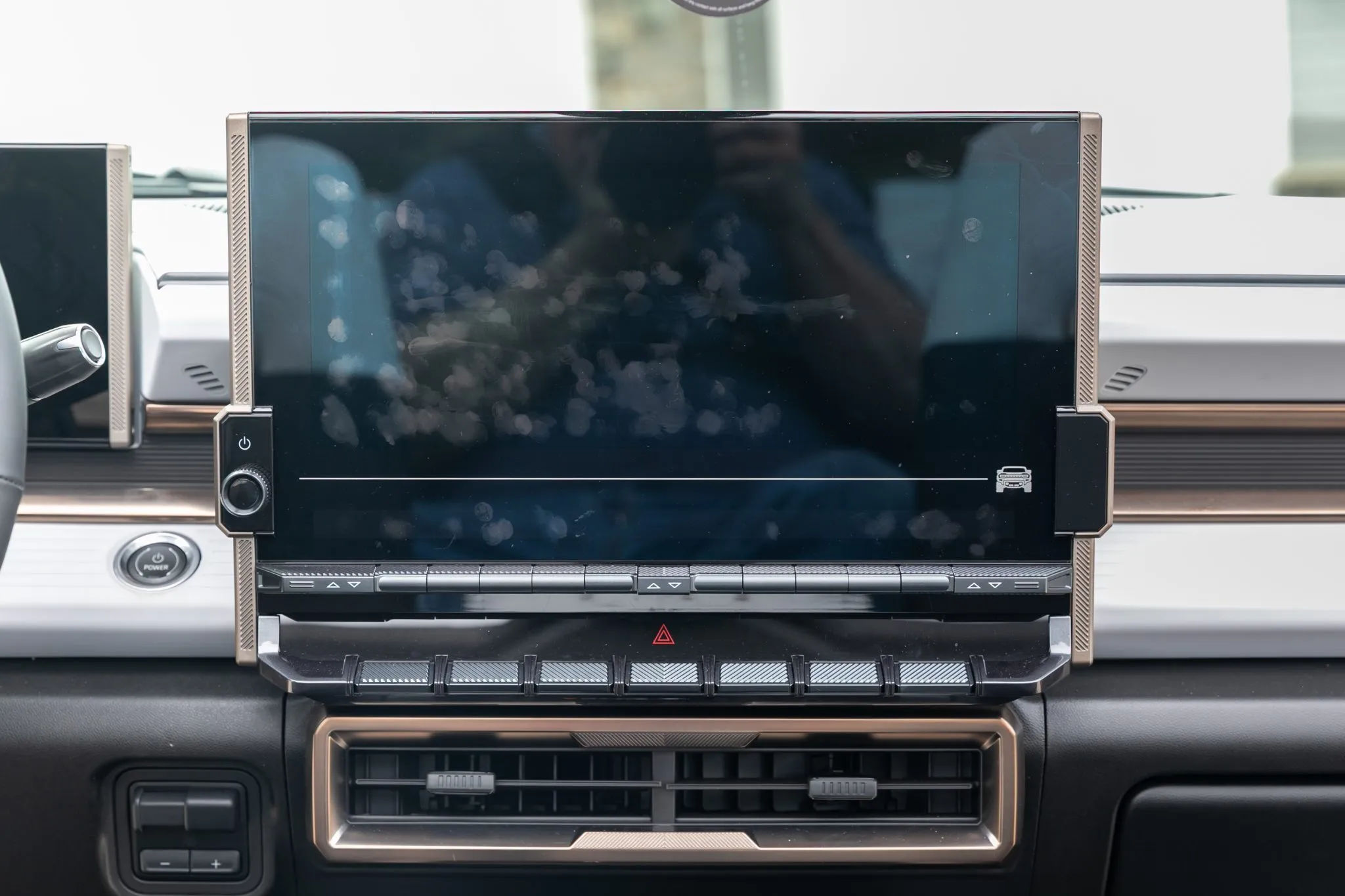 2024 GMC Hummer EV 3X Omega Edition - Image 12