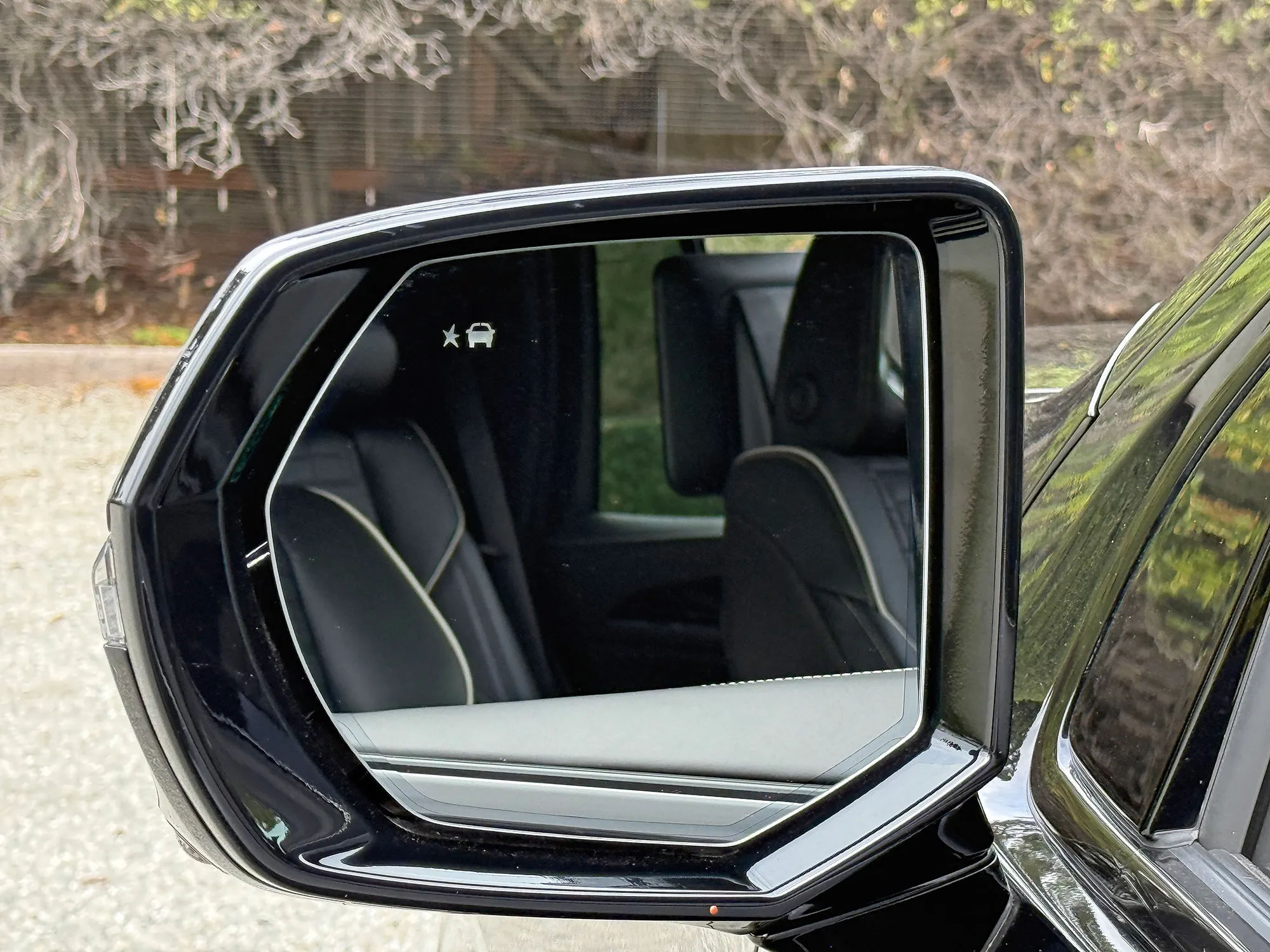 2023 Cadillac Escalade-V - Image 23