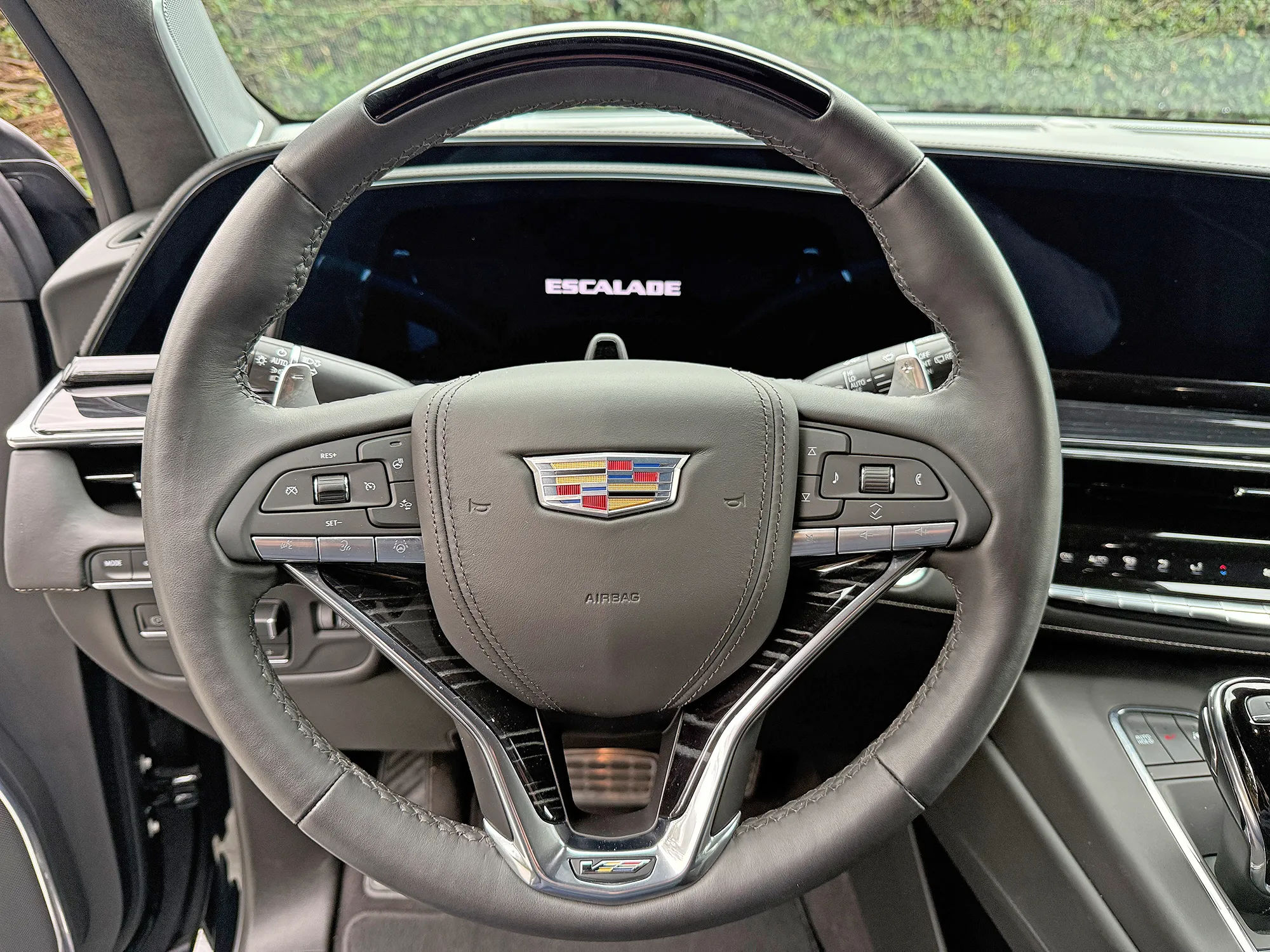 2023 Cadillac Escalade-V - Image 33