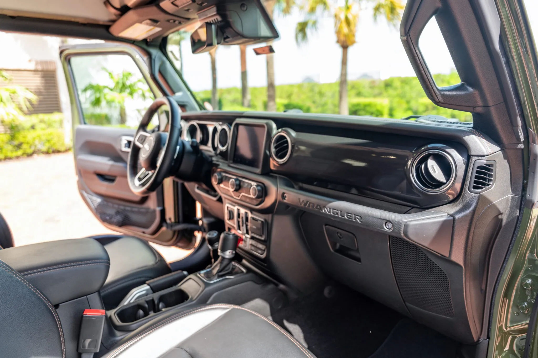 2022 Jeep Wrangler Unlimited Rubicon 392 - Image 35
