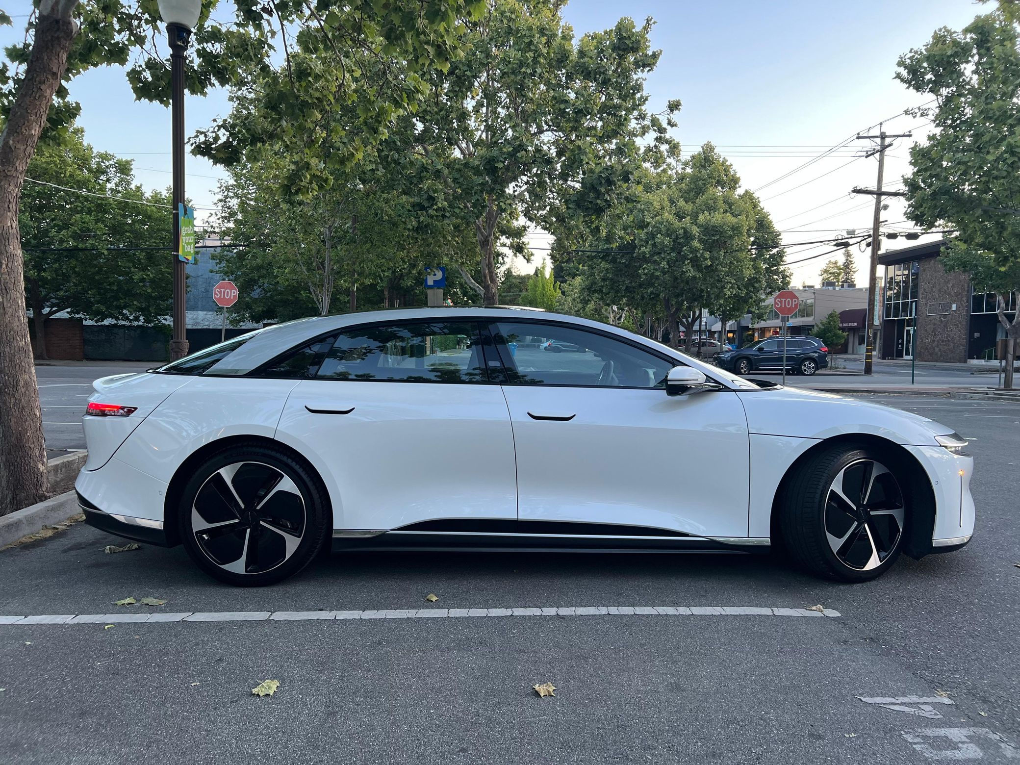 2023 Lucid Air Touring - Image 36