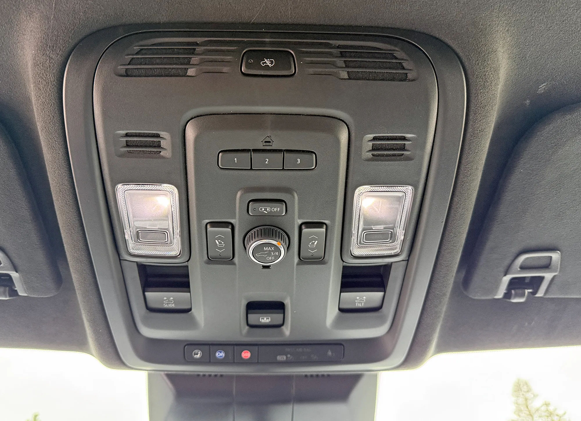 2023 Cadillac Escalade-V - Image 38