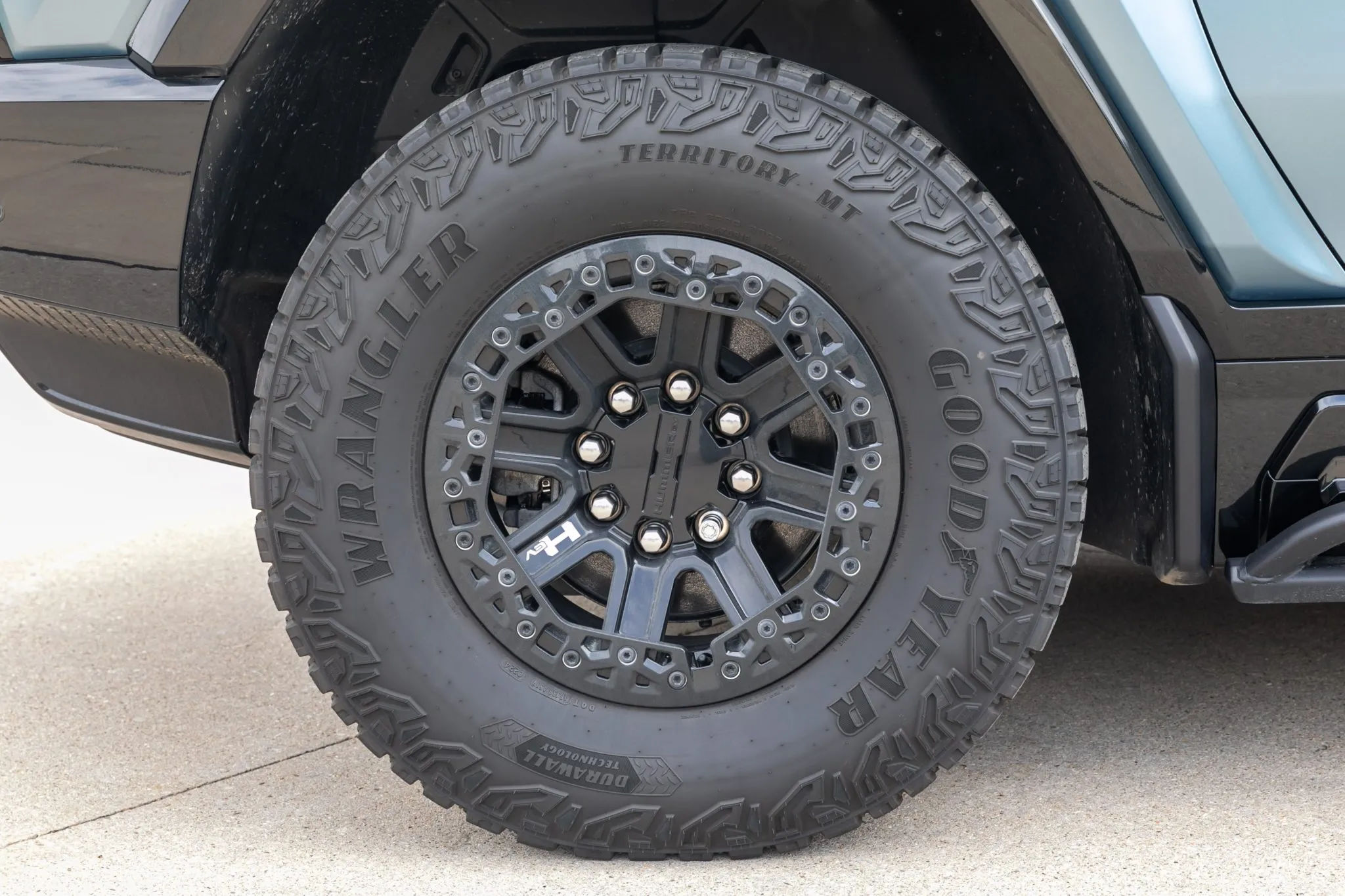2024 GMC Hummer EV 3X Omega Edition - Image 42
