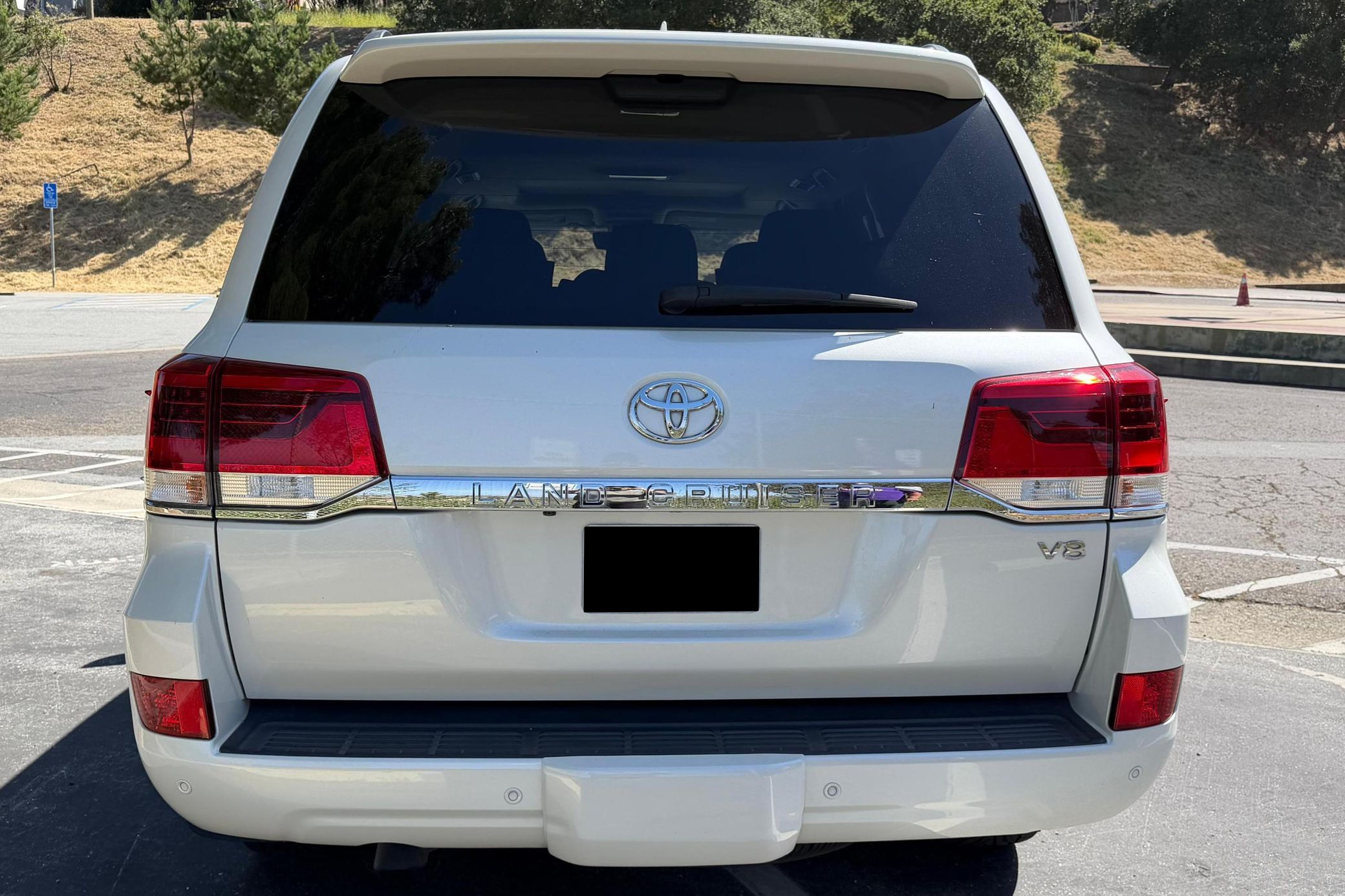 2017 Toyota Land Cruiser - Image 47