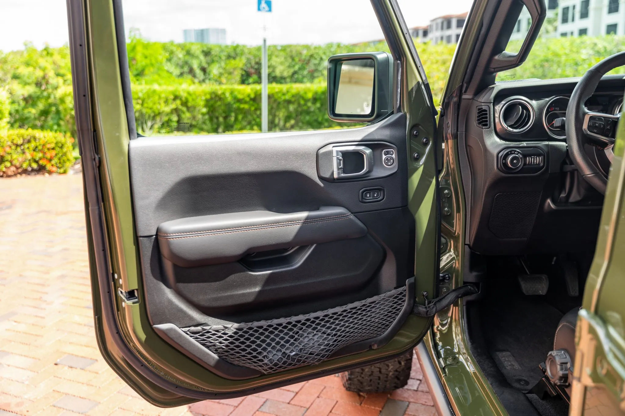 2022 Jeep Wrangler Unlimited Rubicon 392 - Image 49