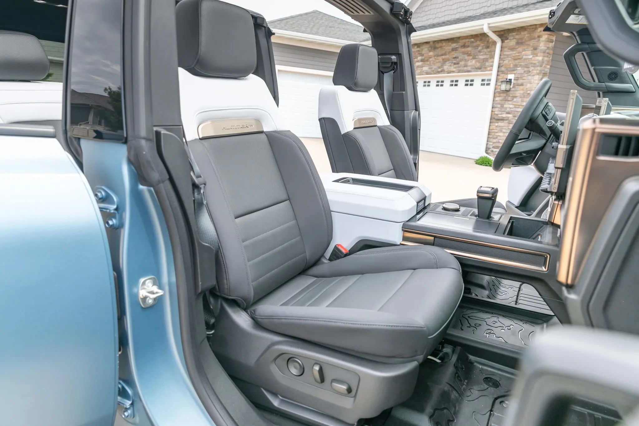 2024 GMC Hummer EV 3X Omega Edition - Image 50