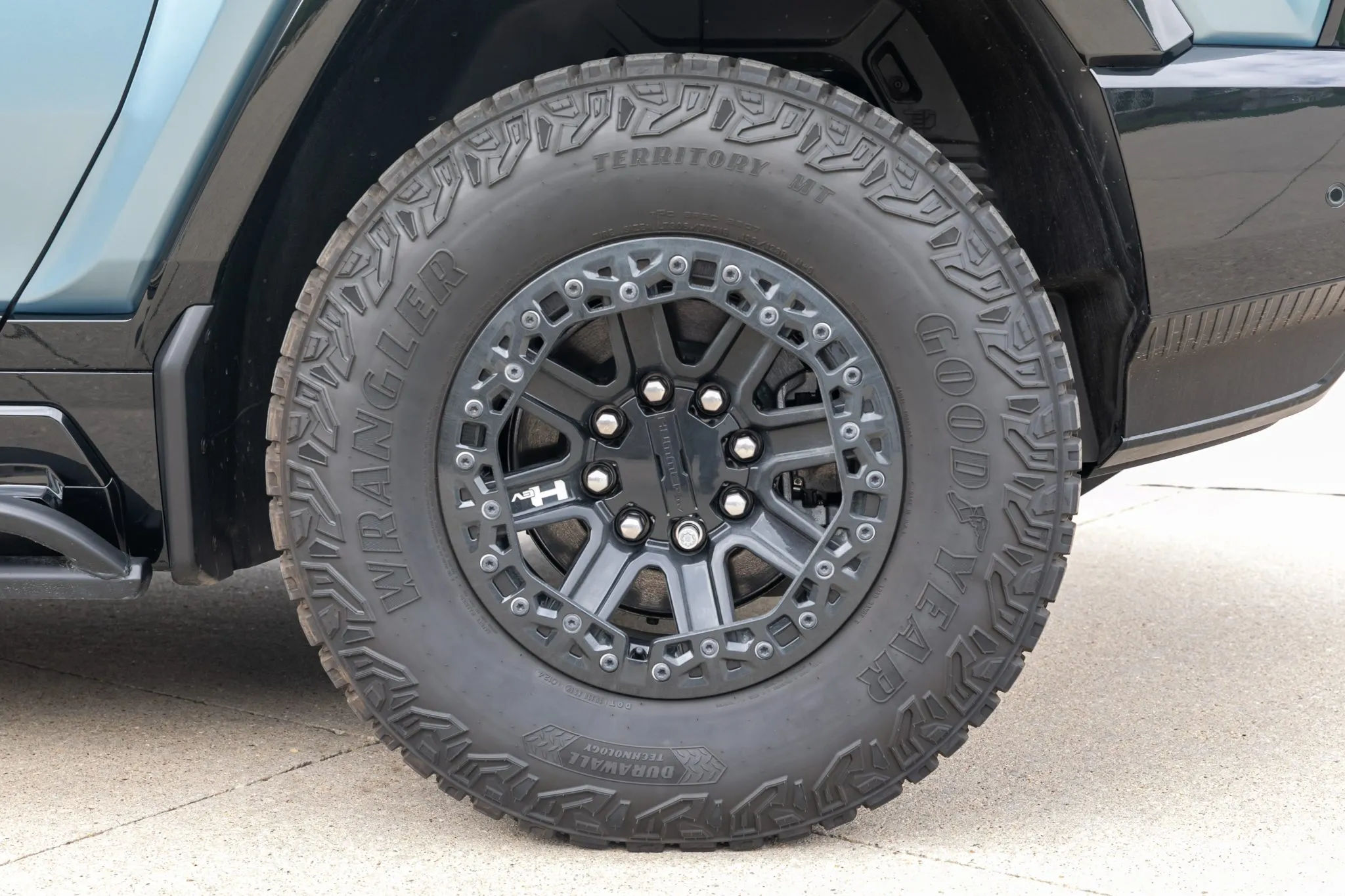 2024 GMC Hummer EV 3X Omega Edition - Image 52