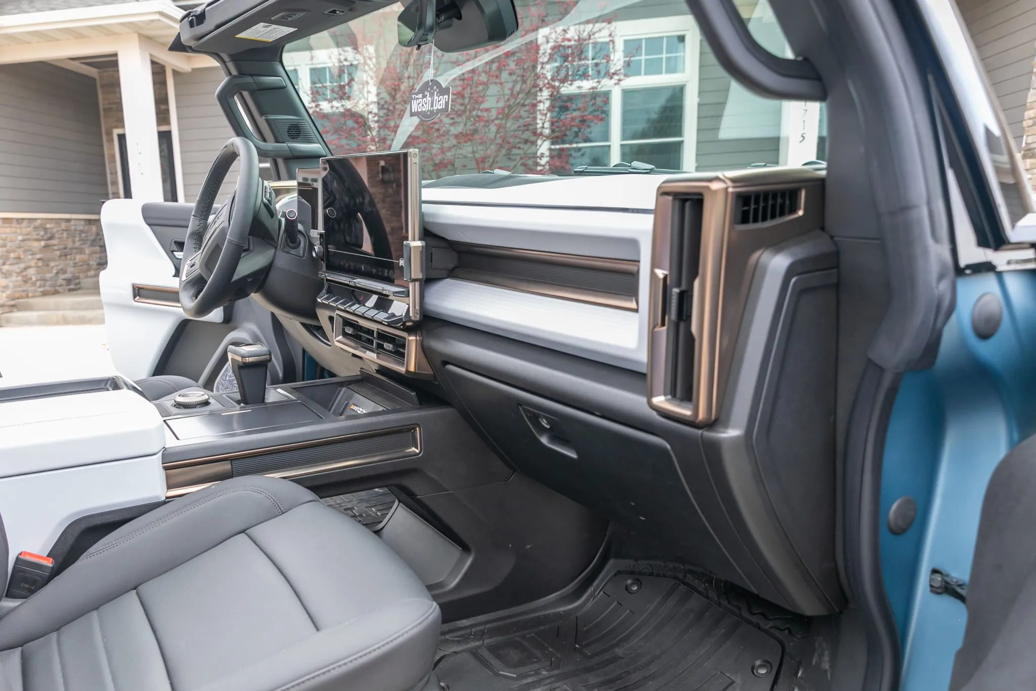 2024 GMC Hummer EV 3X Omega Edition - Image 56