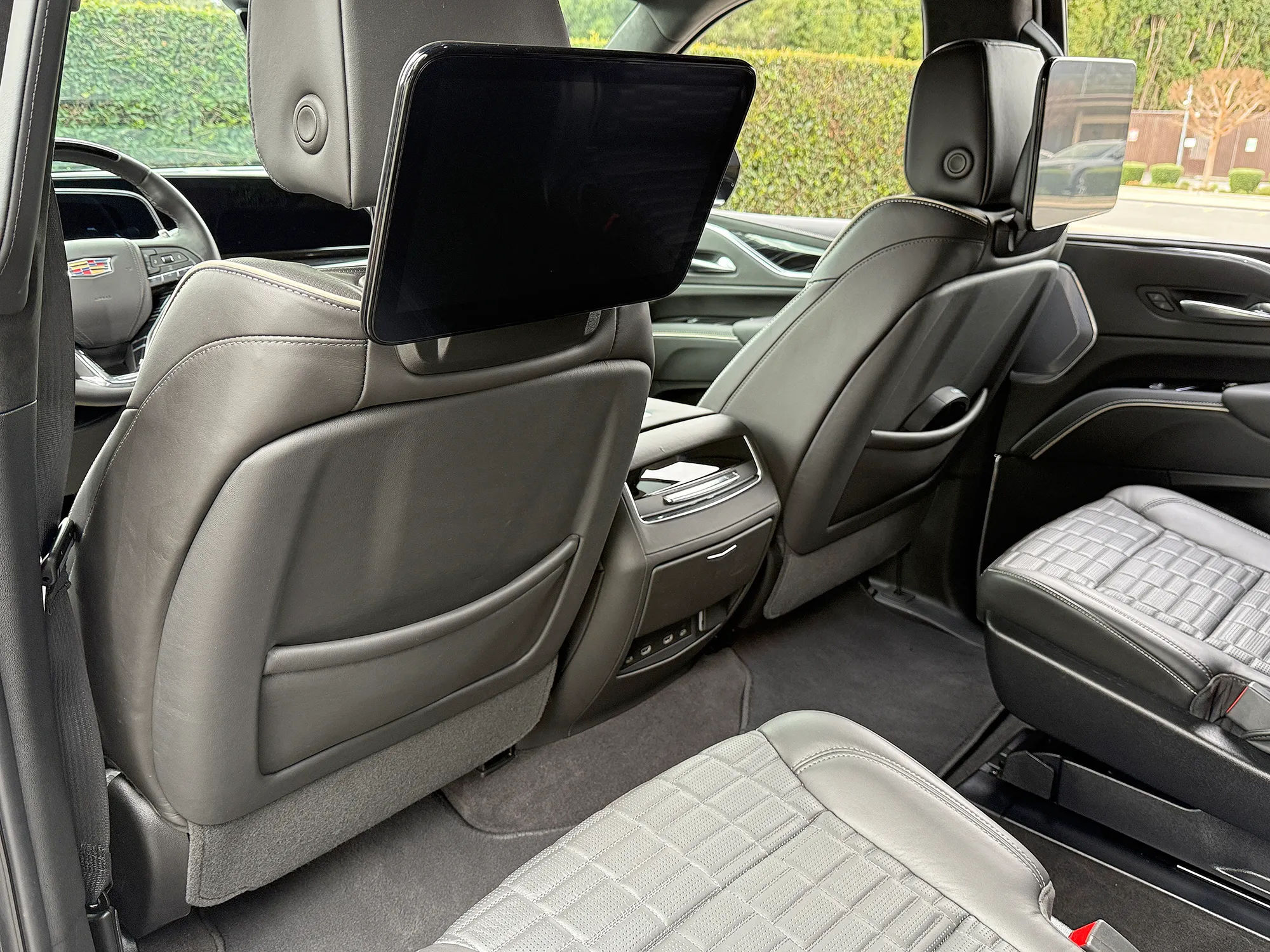 2023 Cadillac Escalade-V - Image 57